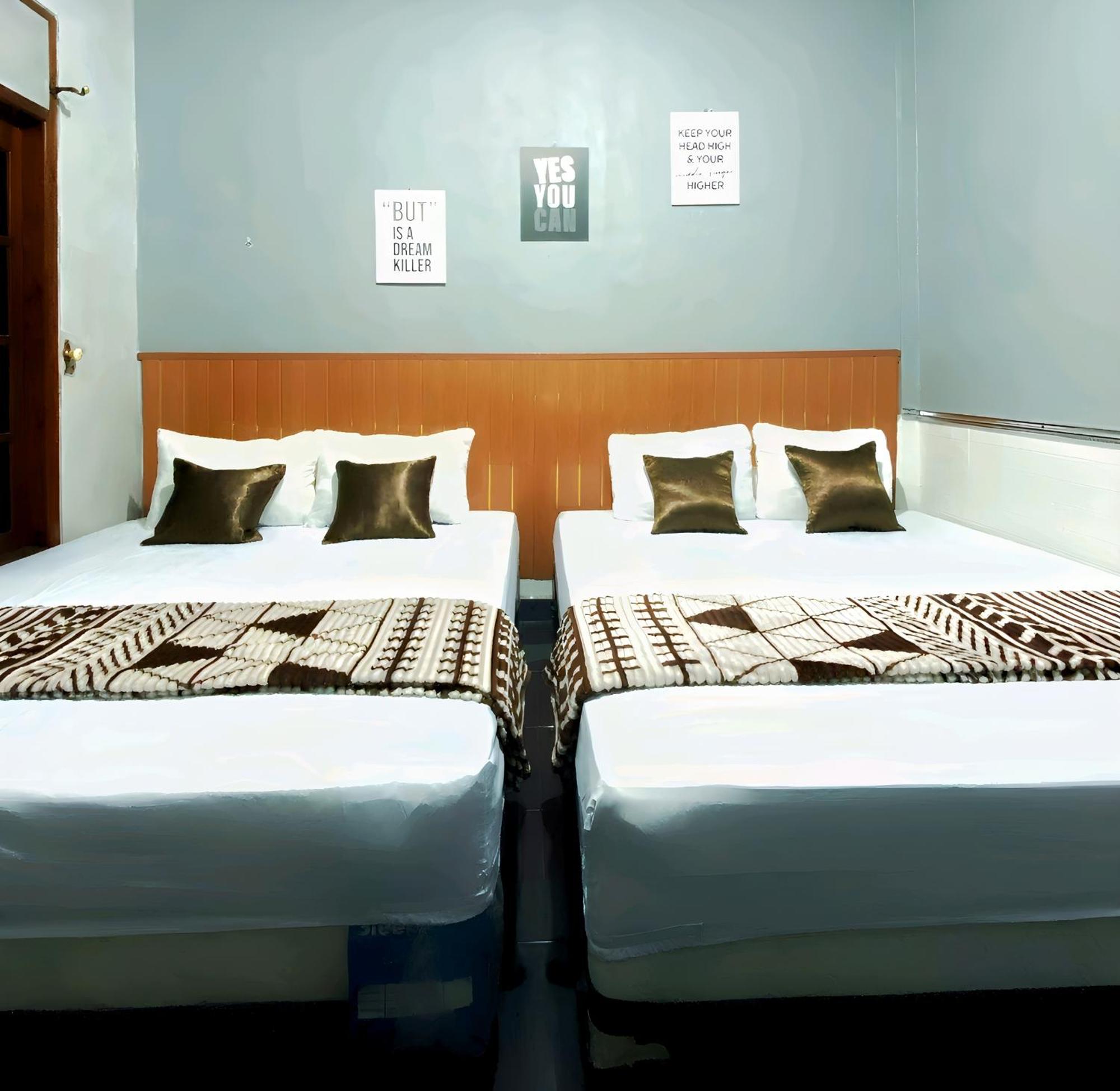 Jogja Day Inn Джокьякарта Экстерьер фото